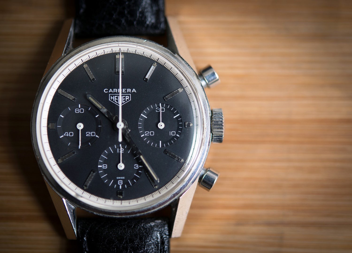 Heuer Carrera sú jednými z prvých hodiniek, na ktorých dizajne sa podieľal Jack Heuer